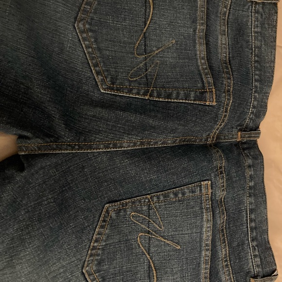 Daisy Fuente jeans sz 10 Sparkly gold appliqué w-white & gold detail Flare legs - Picture 5 of 5